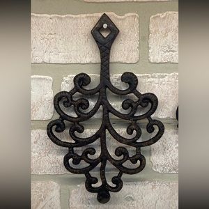 Vintage cast iron trivet